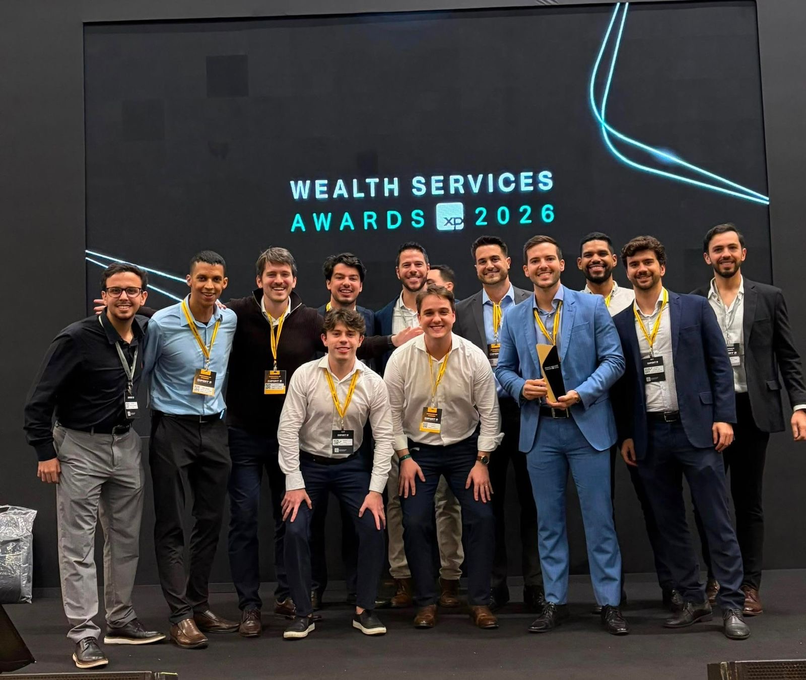 Time da Zanella Wealth no palco do Wealth Services Awards XP 2026